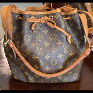 Vintage Louis Vuitton petit noe